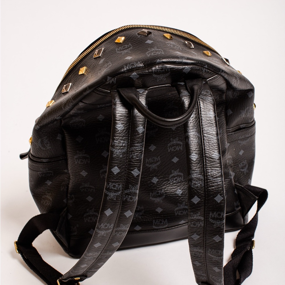 MCM Black Leather Visetos Studded Medium Stark Backpack - EUC! - Picture 8 of 10